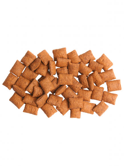 Мнямс хрустящие подушечки для кошек с лососем "Здоровье и красота" 60 г